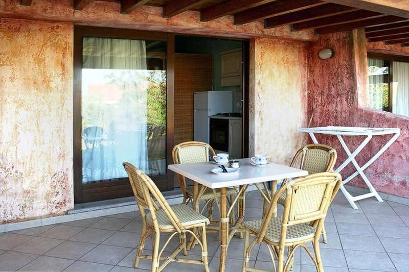 Residence Il Borgo Di Porto Corallo Виллапутцу Экстерьер фото