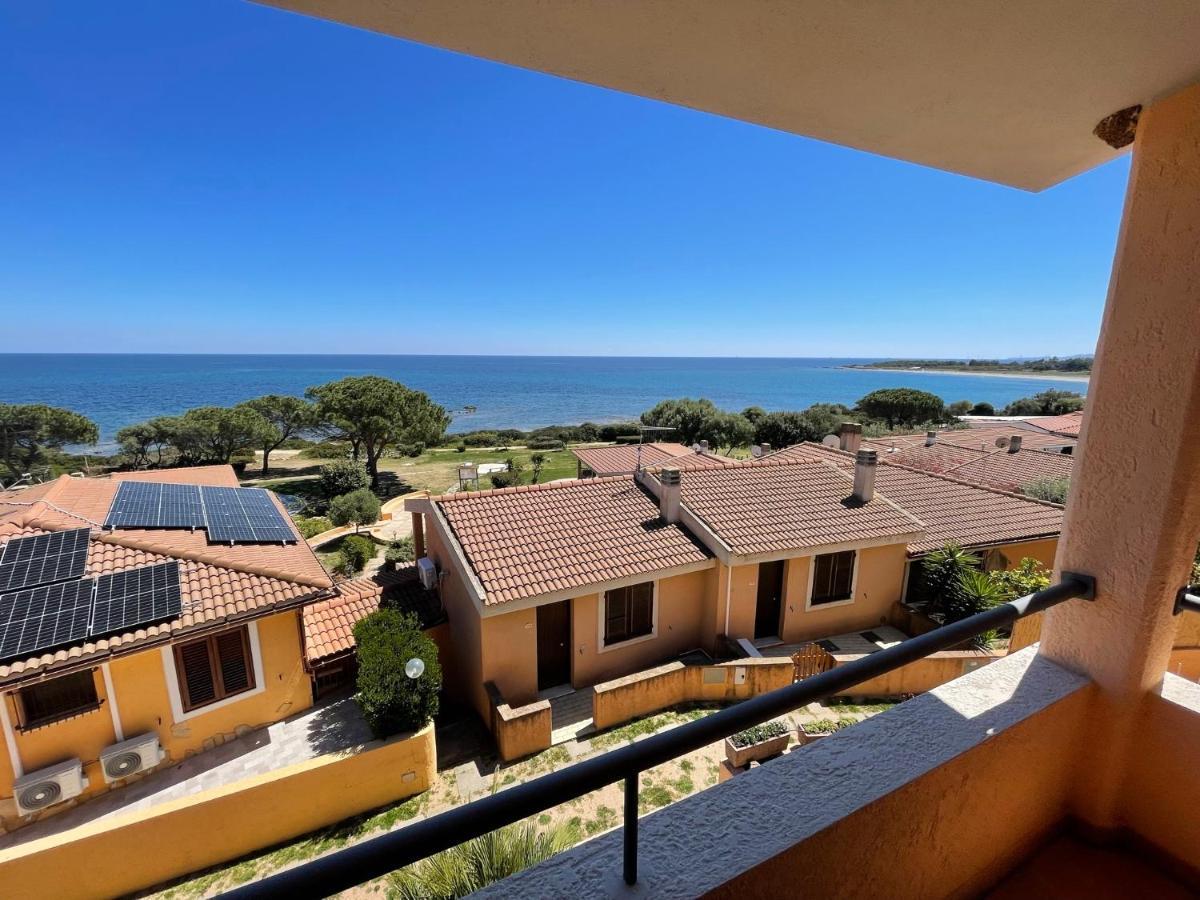 Residence Il Borgo Di Porto Corallo Виллапутцу Экстерьер фото